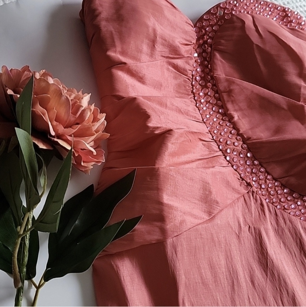 Pink Dress - Picture 5 of 14